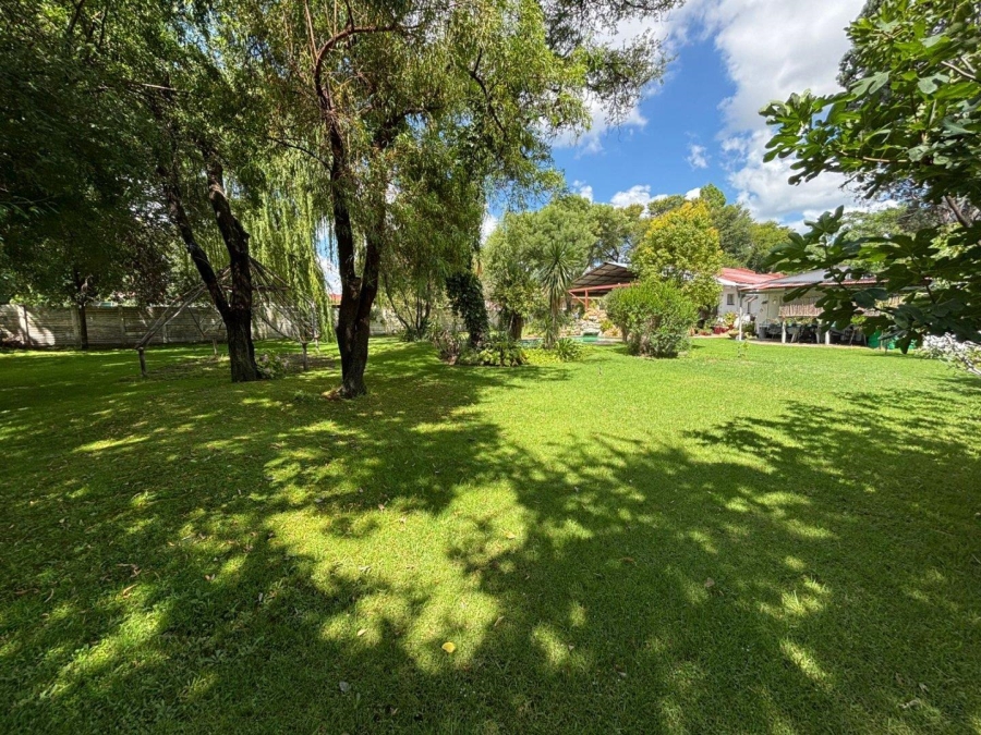 5 Bedroom Property for Sale in Parys Free State